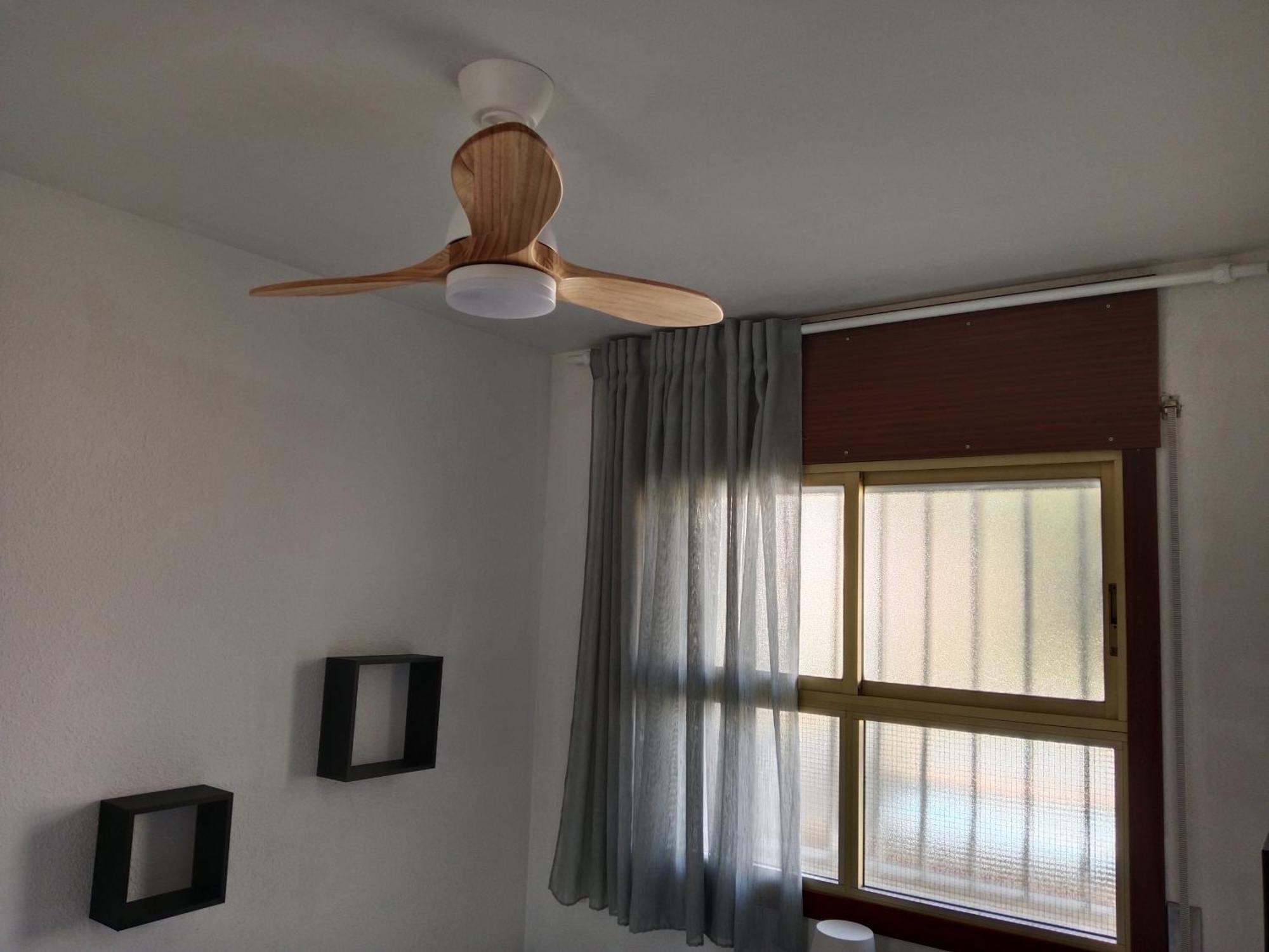 Cozzy Flat In A Quiet And Nice Area / Acogedor Apartamento En Zona Tranquila Y Agradable กัมบริลส์ ภายนอก รูปภาพ