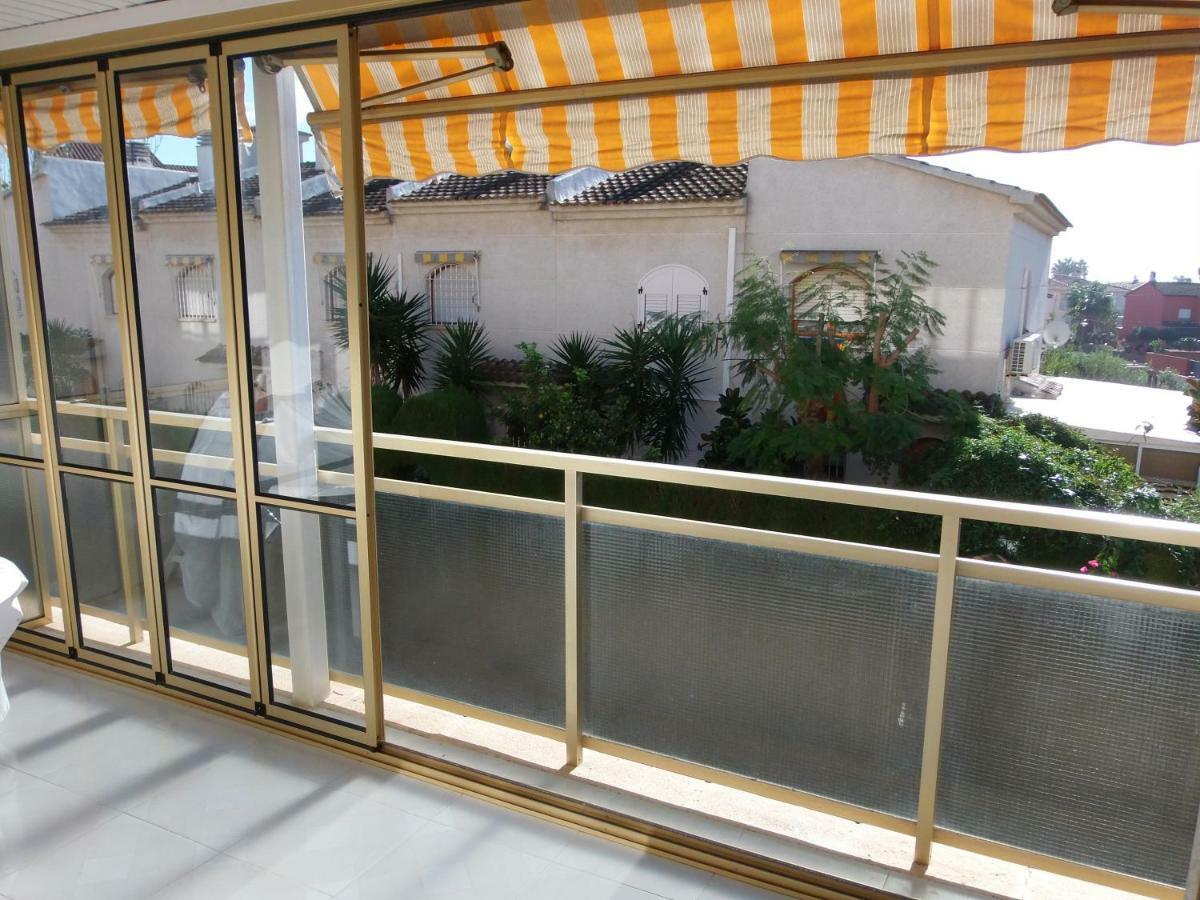 Cozzy Flat In A Quiet And Nice Area / Acogedor Apartamento En Zona Tranquila Y Agradable กัมบริลส์ ภายนอก รูปภาพ